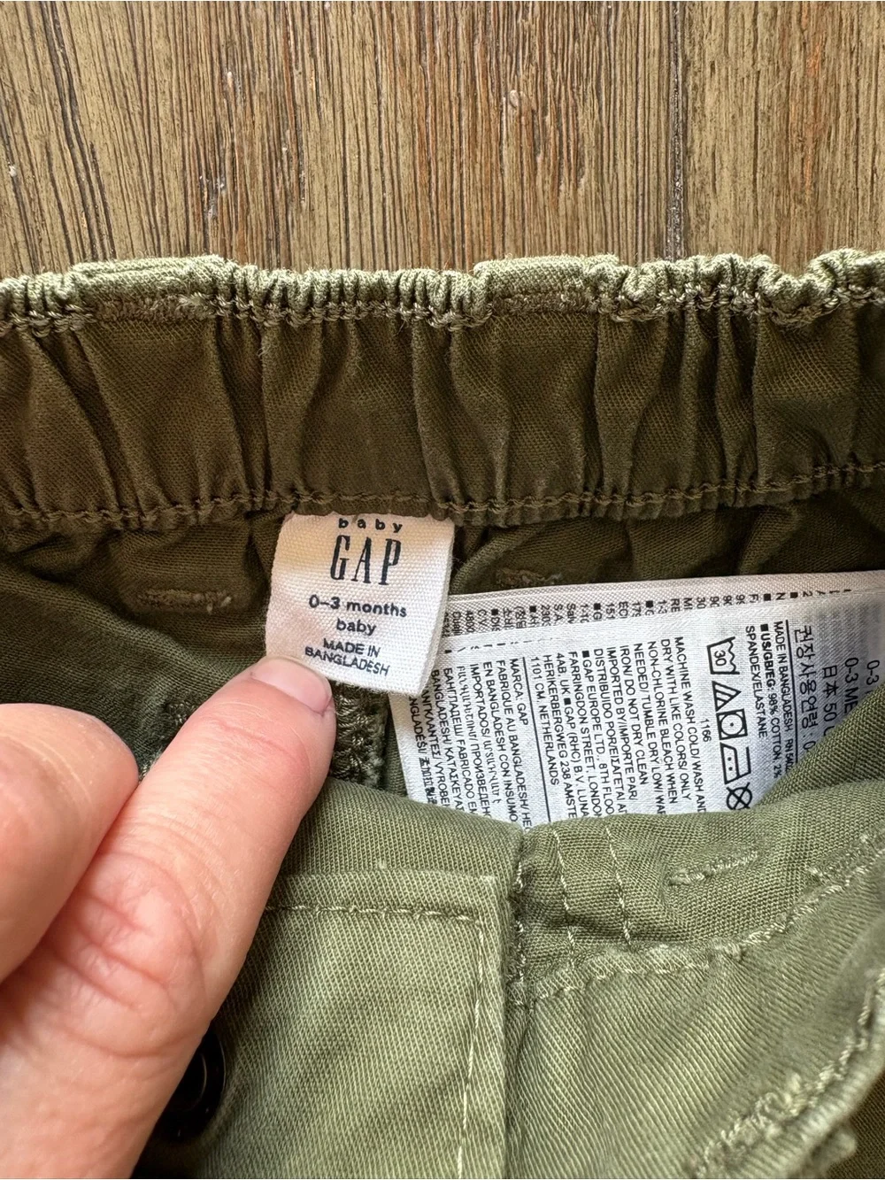 BabyGAP Plaid Button Up Shirt and Olive Cargo Pants Set - size 0-3